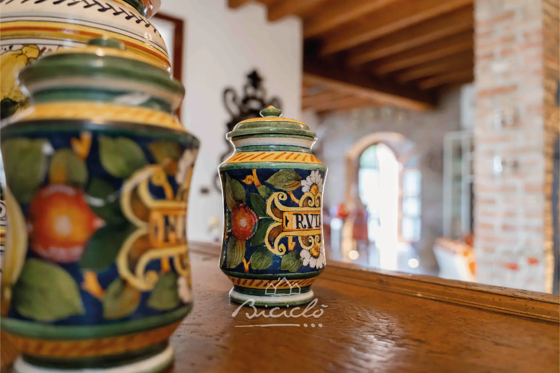 Dettaglio barattoli cucina Biciclo Country House - Villa indipendente a Ferrara