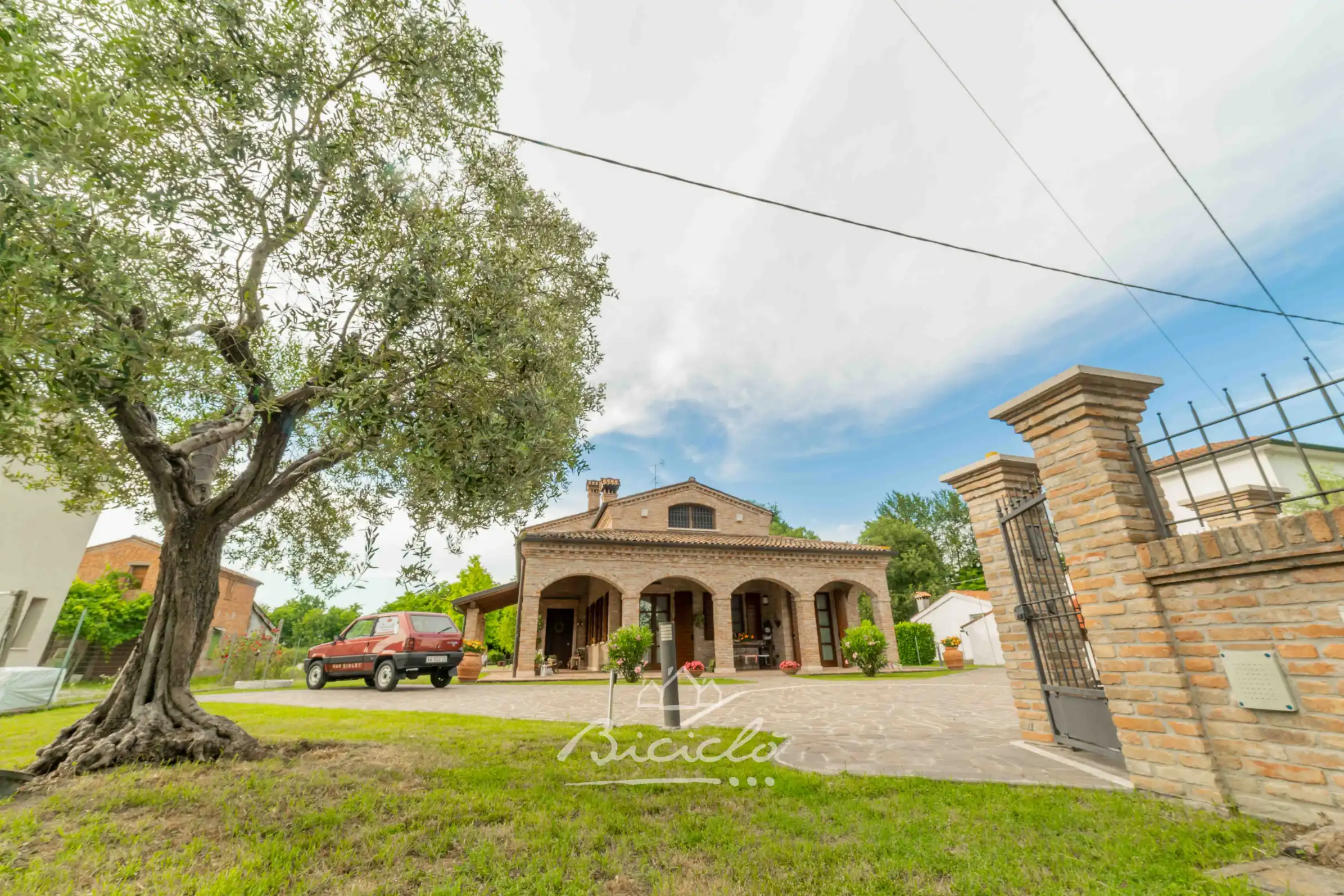 Giardino esterno villa Biciclo Country House Ferrara